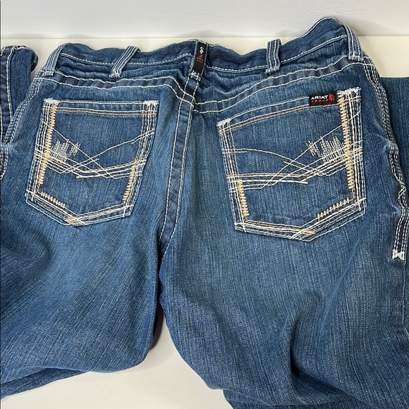 Ariat Men's low rise M4 bootcut Blue Jeans 32/32 - Picture 6 of 8